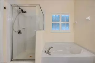 2060 Cape Heather Cir, Cape Coral, FL 33991 - Photo 17