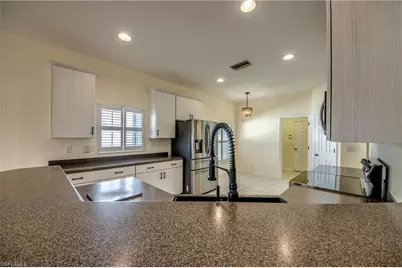 2060 Cape Heather Cir, Cape Coral, FL 33991 - Photo 11