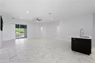 314 SW 26th Pl, Cape Coral, FL 33991 - Photo 5