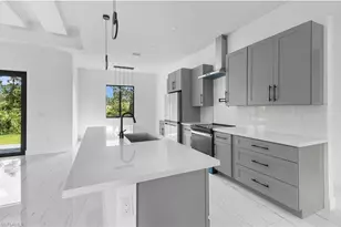 3102 Wanda Ave S, Lehigh Acres, FL 33976 - Photo 5