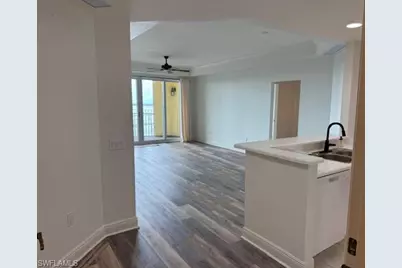 2743 1st St #2001, Fort Myers, FL 33916 - Photo 5