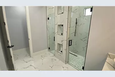 21 NW 7th St, Cape Coral, FL 33993 - Photo 13