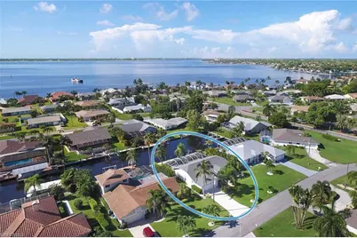 2308 SE 27th St, Cape Coral, FL 33904 - Photo 3