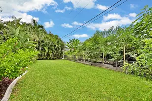 1712 Beach Pkwy W, Cape Coral, FL 33914 - Photo 27