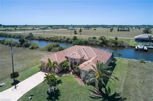 4114 NW 39th Ln, Cape Coral, FL 33993 - Photo 5