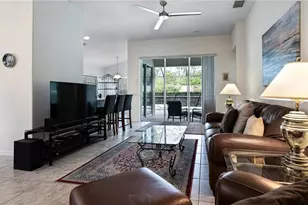 10082 Oakhurst Way, Fort Myers, FL 33913 - Photo 5