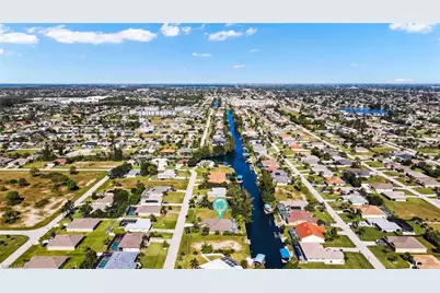 4131 SW 17th Pl, Cape Coral, FL 33914 - Photo 3