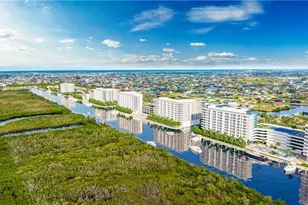 2112 NE 4th Pl, Cape Coral, FL 33909 - Photo 43