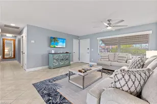 5240 SW 2nd Pl, Cape Coral, FL 33914 - Photo 3