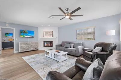 5240 SW 2nd Pl, Cape Coral, FL 33914 - Photo 7