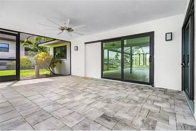 1721 SE 44th St, Cape Coral, FL 33904 - Photo 5