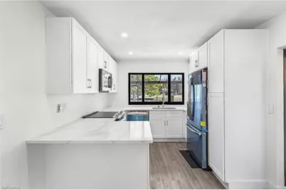 1721 SE 44th St, Cape Coral, FL 33904 - Photo 19