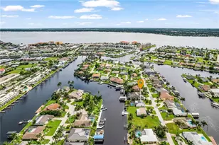 1721 SE 44th St, Cape Coral, FL 33904 - Photo 33