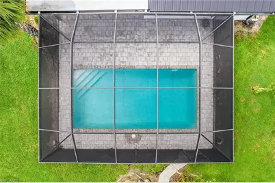 1721 SE 44th St, Cape Coral, FL 33904 - Photo 29