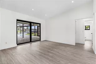 1721 SE 44th St, Cape Coral, FL 33904 - Photo 13