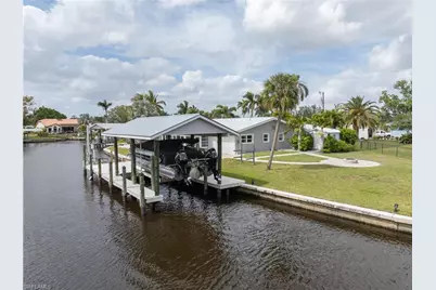 416 Seaworthy Rd, North Fort Myers, FL 33903 - Photo 43