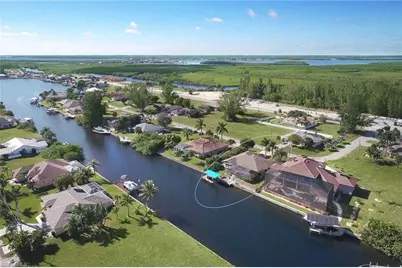 105 SW 39th Pl, Cape Coral, FL 33991 - Photo 21