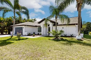 8 NE 8th Pl, Cape Coral, FL 33909 - Photo 1