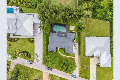 3931 W Riverside Dr, Fort Myers, FL 33901 - Photo 37