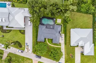 3931 W Riverside Dr, Fort Myers, FL 33901 - Photo 37