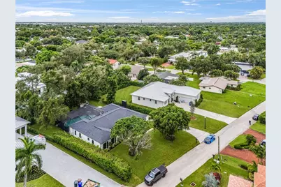 3931 W Riverside Dr, Fort Myers, FL 33901 - Photo 41