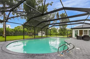 3931 W Riverside Dr, Fort Myers, FL 33901 - Photo 31