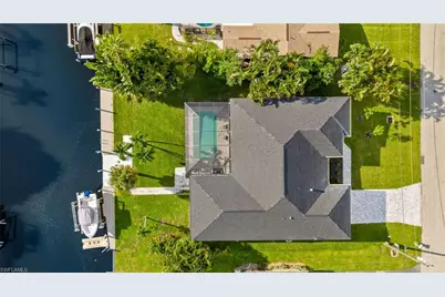 5240 Tower Dr, Cape Coral, FL 33904 - Photo 9