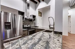 2278 First St, Fort Myers, FL 33901 - Photo 5