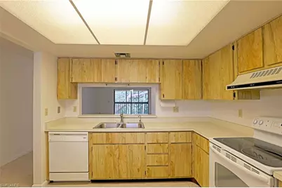 6120 Whiskey Creek Dr #409, Fort Myers, FL 33919 - Photo 7