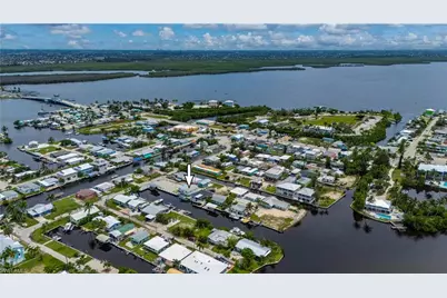 2634 Coco Plum Dr, Matlacha, FL 33993 - Photo 39