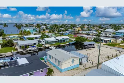 2634 Coco Plum Dr, Matlacha, FL 33993 - Photo 29