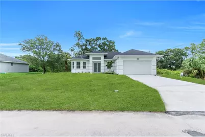 404 W 15th St, Lehigh Acres, FL 33972 - Photo 9