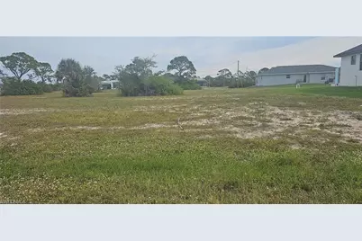 3213 NW 41st Pl, Cape Coral, FL 33993 - Photo 1