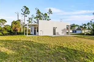 935 Panda Dr, Lehigh Acres, FL 33974 - Photo 5