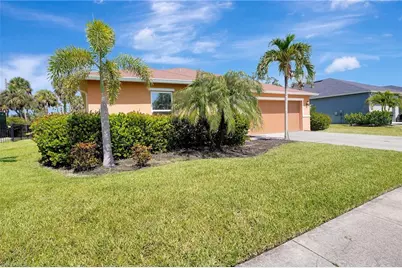 6425 Estero Bay Dr, Fort Myers, FL 33908 - Photo 3