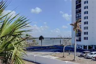 125 Gulfview Ave, Fort Myers Beach, FL 33931 - Photo 35