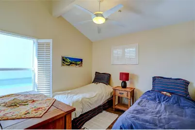 125 Gulfview Ave, Fort Myers Beach, FL 33931 - Photo 37