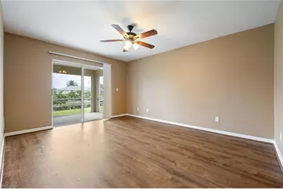 906 SW 11th Pl, Cape Coral, FL 33991 - Photo 7