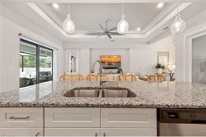 3822 SW 20th Pl, Cape Coral, FL 33914 - Photo 15