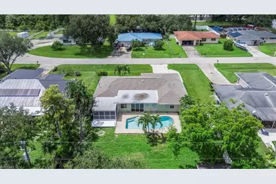 17042 Wayzata Ct, North Fort Myers, FL 33917 - Photo 37