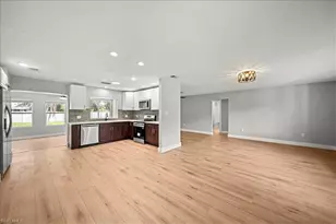 17042 Wayzata Ct, North Fort Myers, FL 33917 - Photo 7