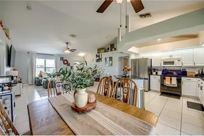 702 SW 11th Ave, Cape Coral, FL 33991 - Photo 3