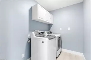 2328 SE 27th St, Cape Coral, FL 33904 - Photo 31