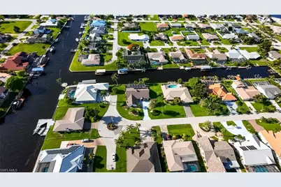 2328 SE 27th St, Cape Coral, FL 33904 - Photo 37