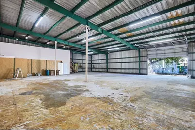 2130 Andrea Ln, Fort Myers, FL 33912 - Photo 5