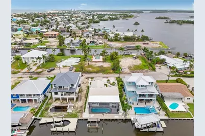 268 Ibis St, Fort Myers Beach, FL 33931 - Photo 37