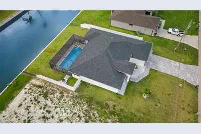 1137 SW 18th Ct, Cape Coral, FL 33991 - Photo 31
