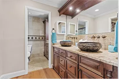 252 Bayshore Dr, Cape Coral, FL 33904 - Photo 11