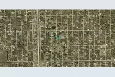 912 Roosevelt Ave, Lehigh Acres, FL 33936 - Photo 5