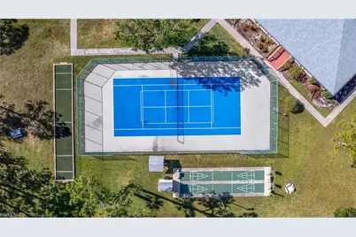 9849 Creekwood Ln, Fort Myers, FL 33905 - Photo 5